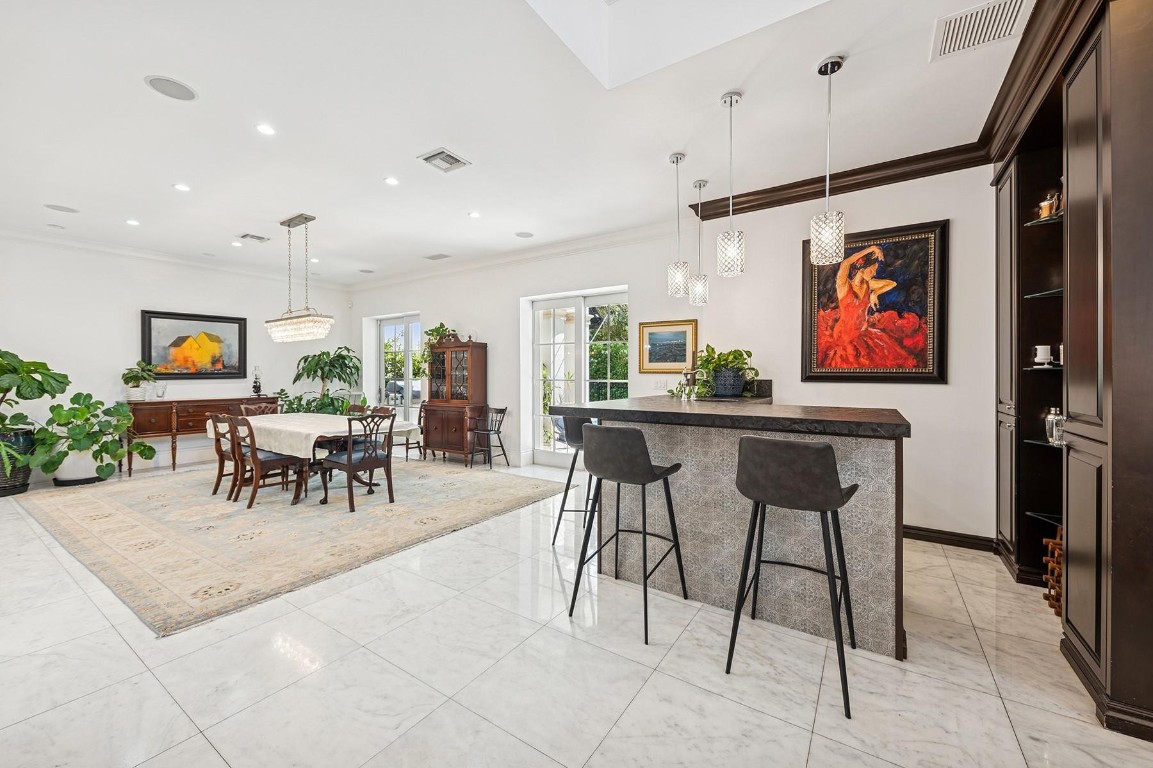 RIO VISTA ISLES - Residential