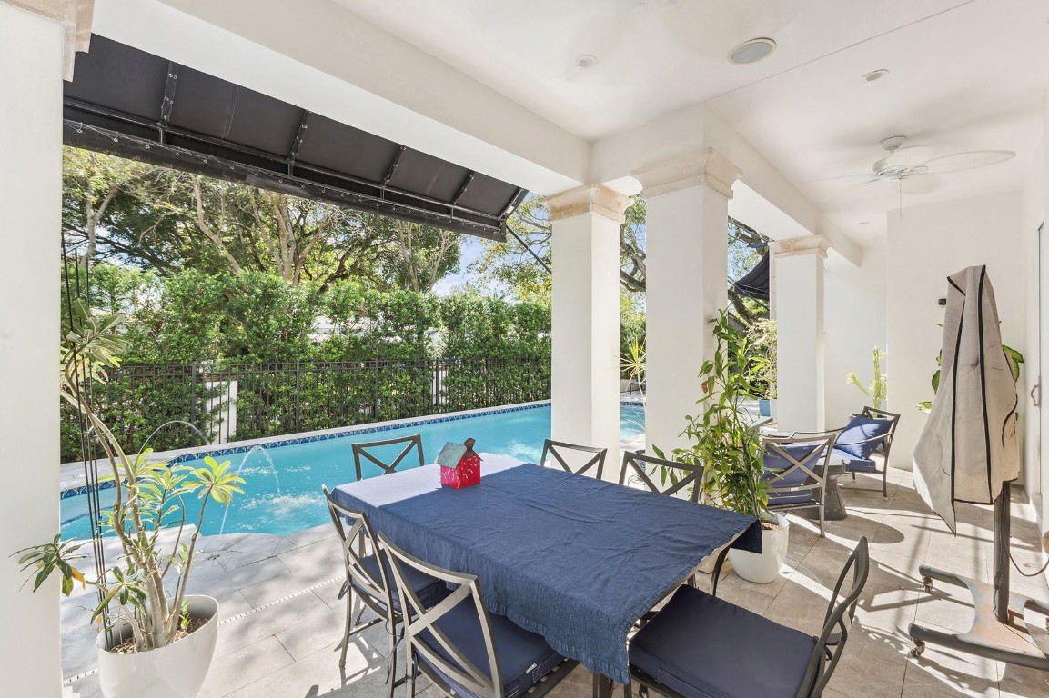 RIO VISTA ISLES - Residential