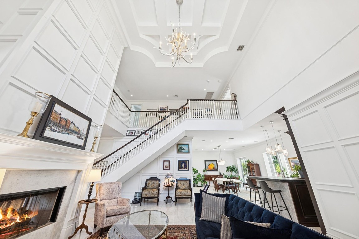 RIO VISTA ISLES - Residential