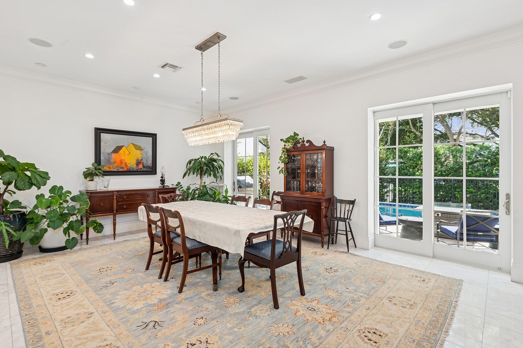 RIO VISTA ISLES - Residential