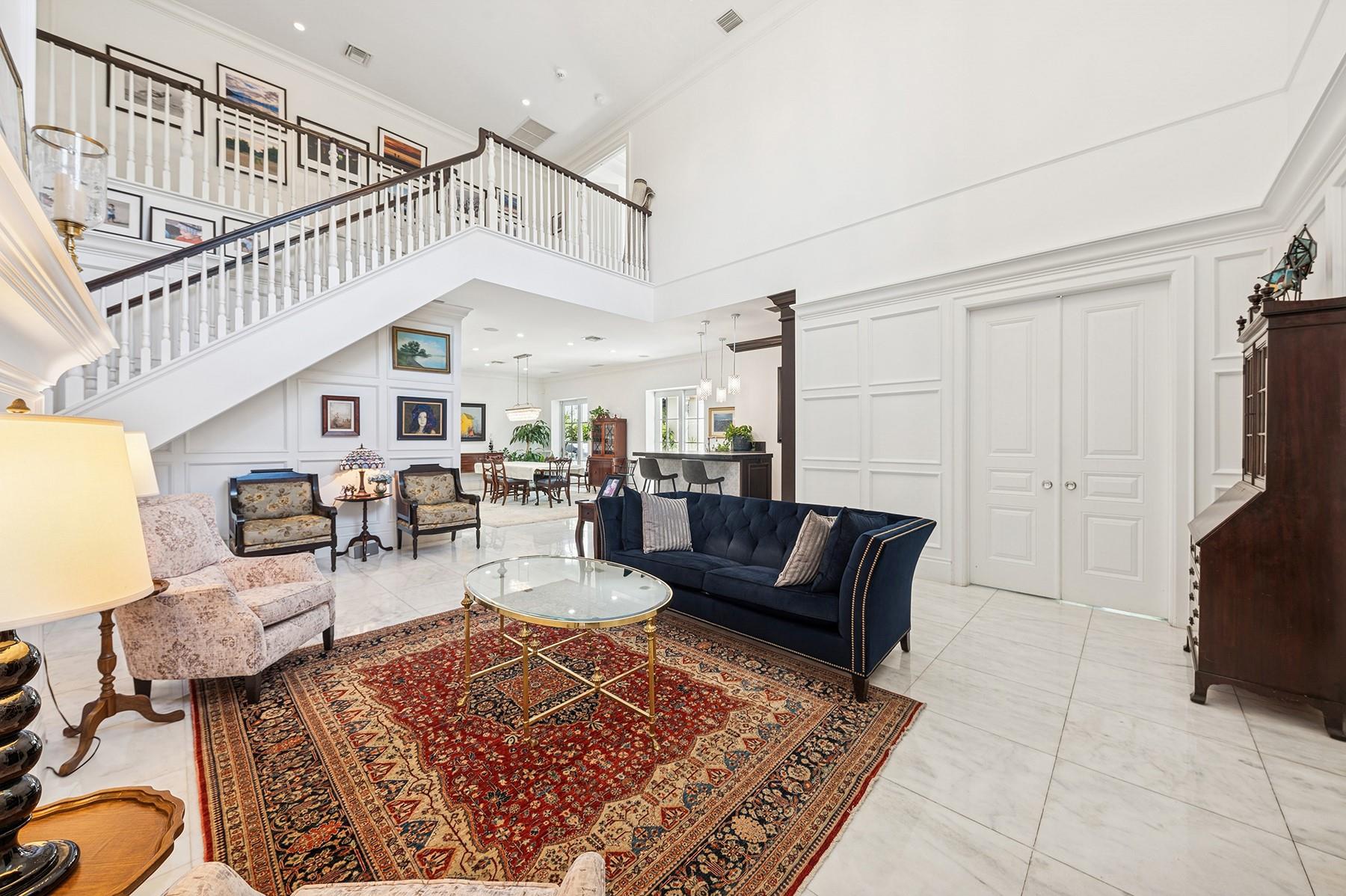 RIO VISTA ISLES - Residential