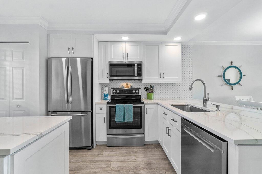 Photo of 353 S Us Highway 1 #A304, Jupiter, FL 33477 (MLS # R10967974)