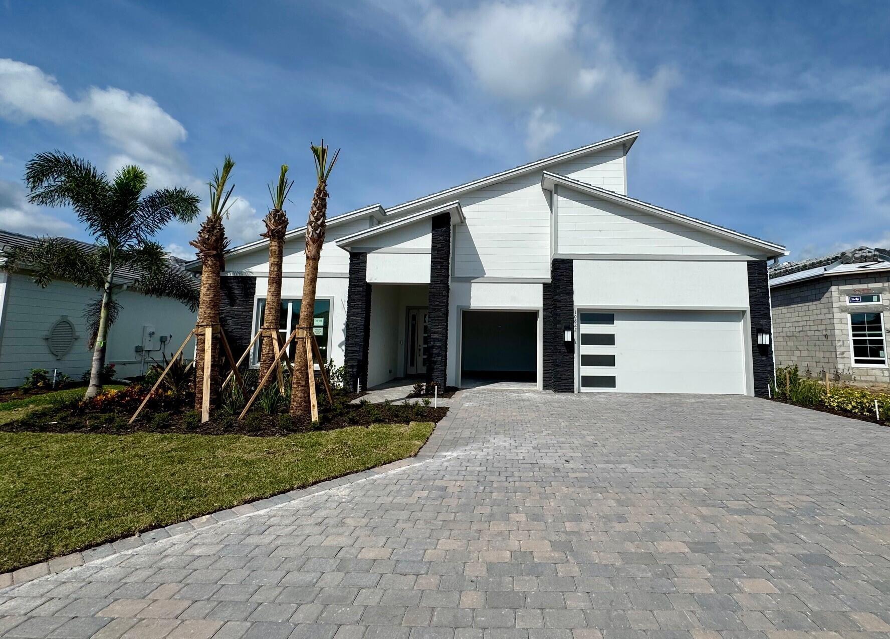 10822 Stellar Circle Renown 26