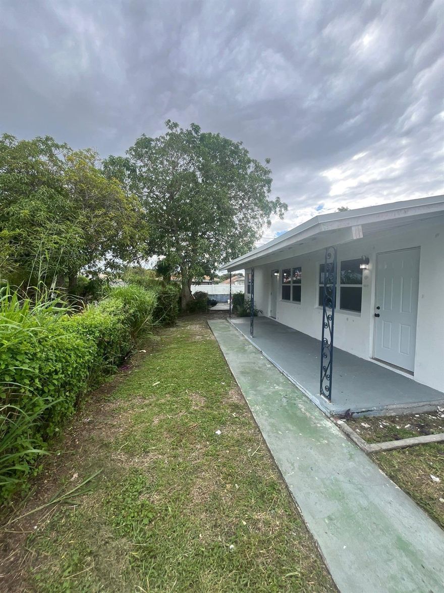 Beautiful and modern 2 bedroom 1 bath multi family home in the heart of Riviera Beach. This residence features luxury vinyl floors, modern bathrooms, kitchen, fixtures, etc. Central AC. stainless steel appliances. Washer and Dryer on site. Property will be delivered clean and move in ready. Asking for first month & security deposits, total 2 months to move in for qualified applicants.