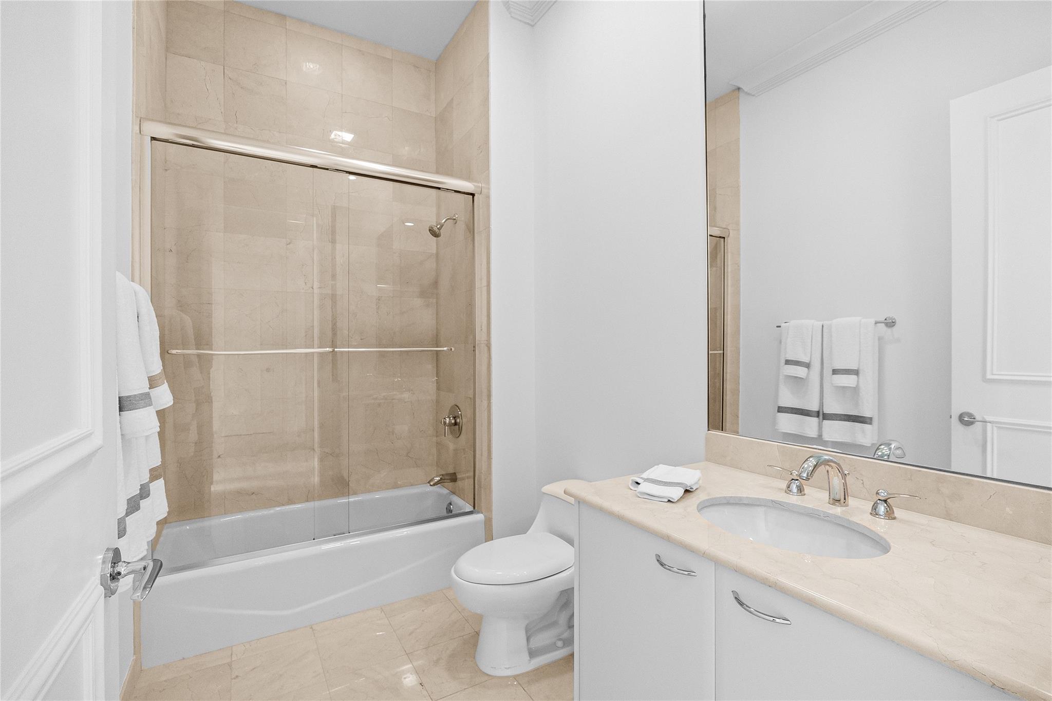 Aquazul - Residential