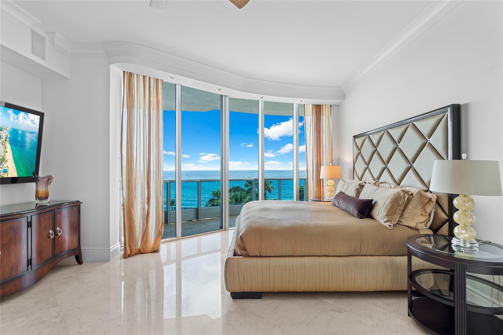 Aquazul - Residential