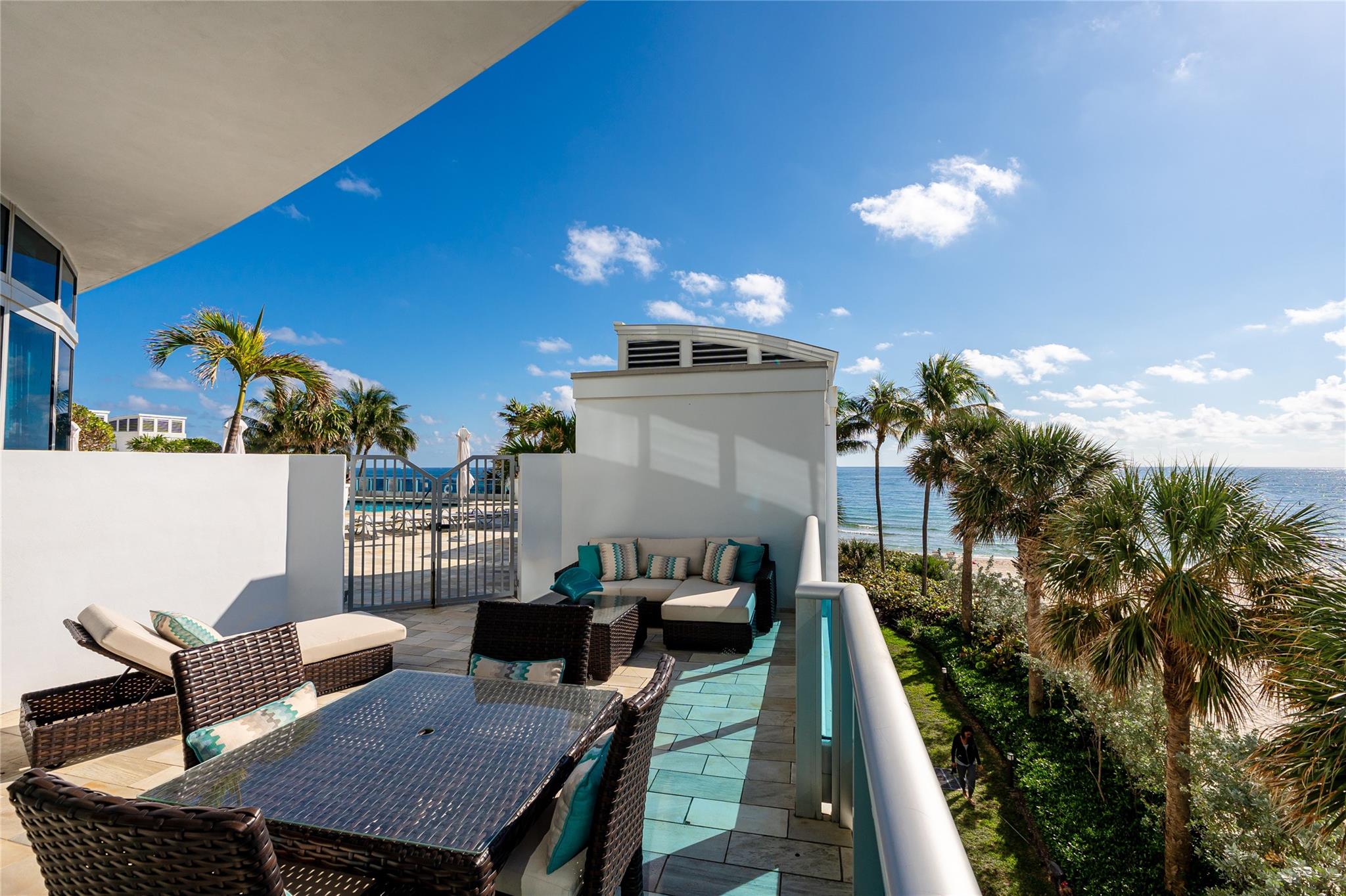 Aquazul - Residential