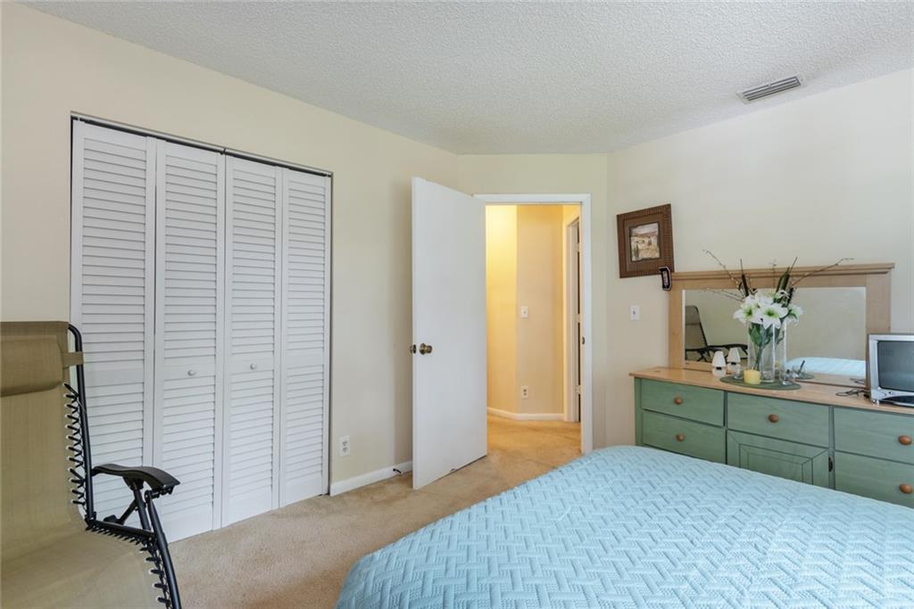 Lakeside Green 5 - Residential