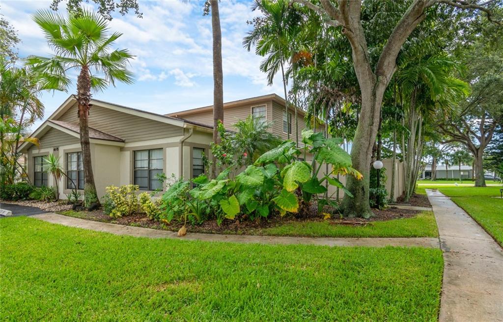 Lakeside Green 5 - Residential