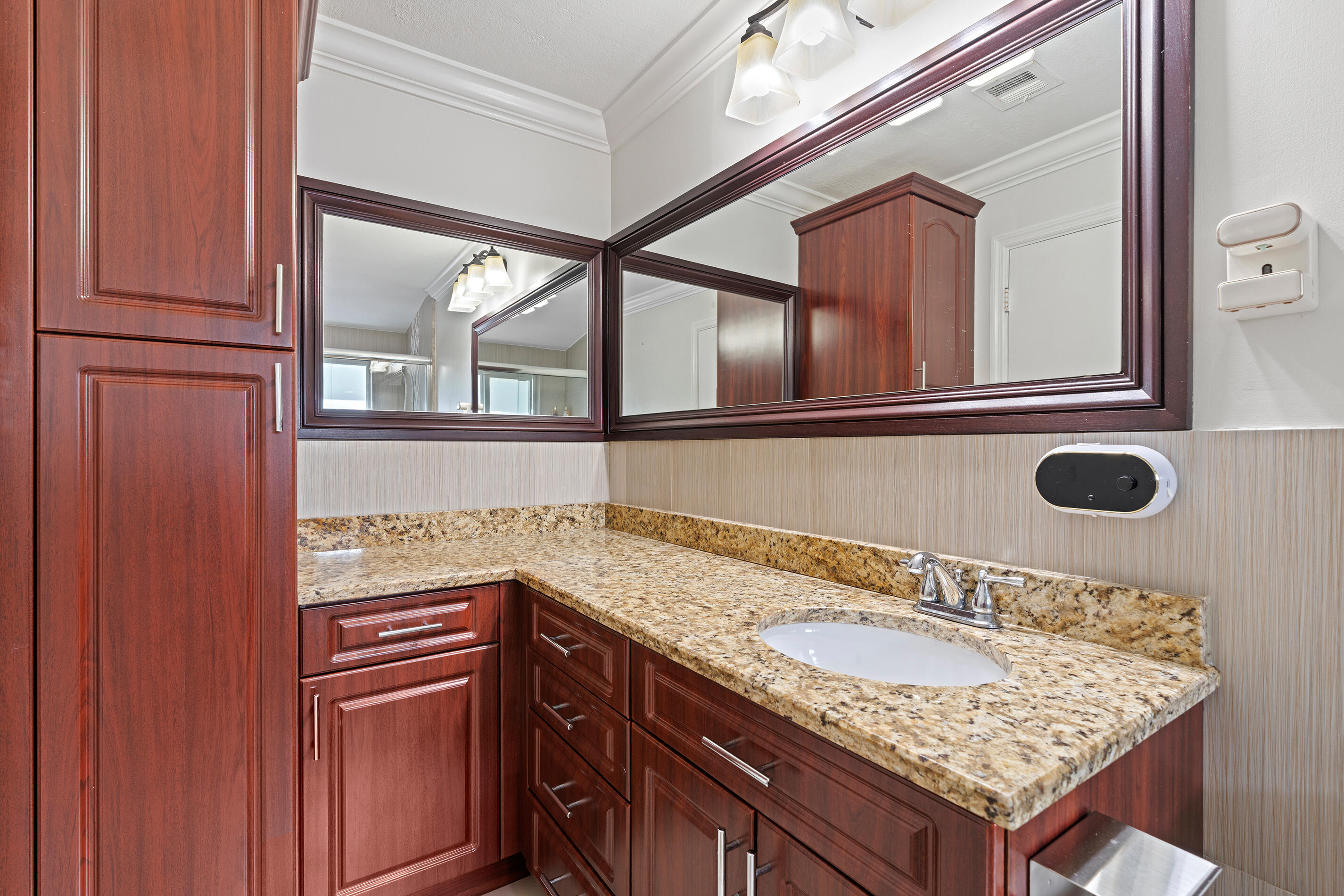 FLAMINGO PARK - Residential