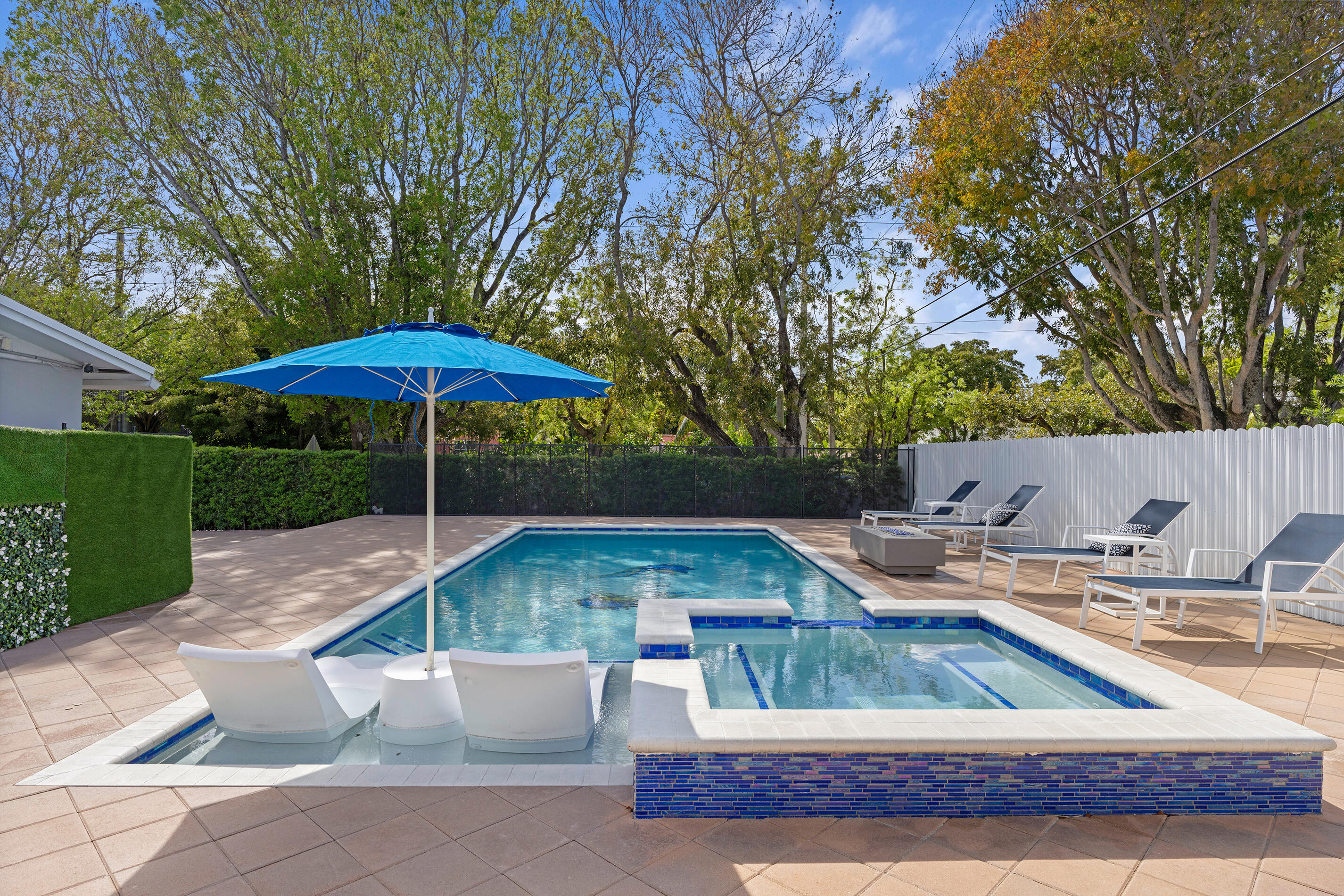 FLAMINGO PARK - Residential