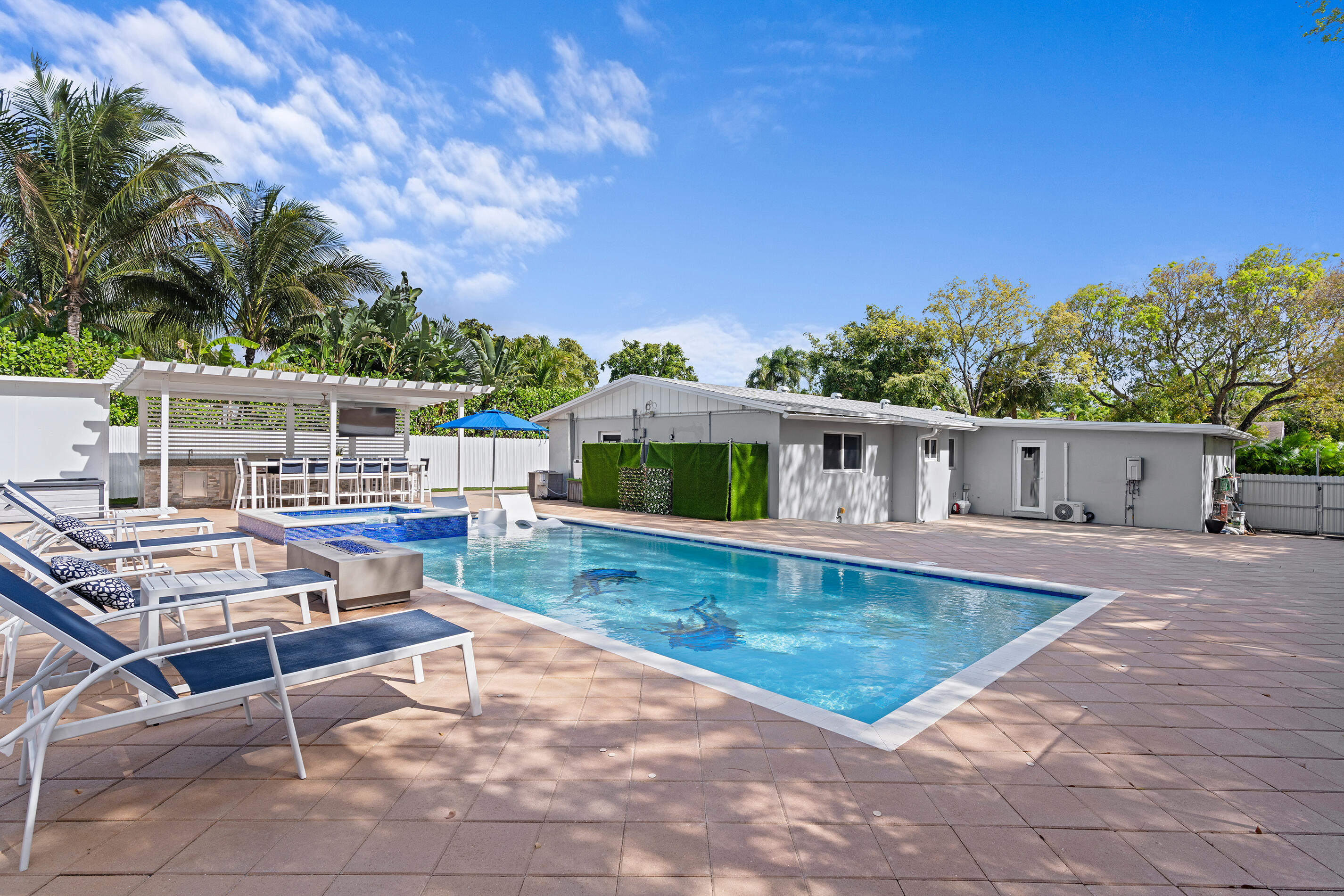 FLAMINGO PARK - Residential