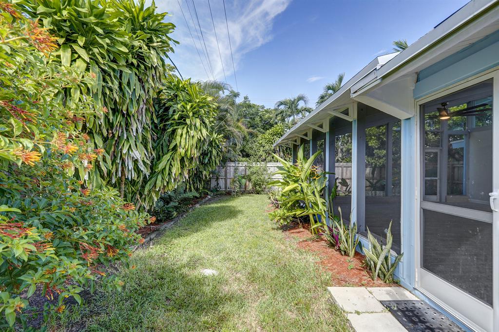 LIGHTHOUSE POINT EXT 3RD SEC - Residential