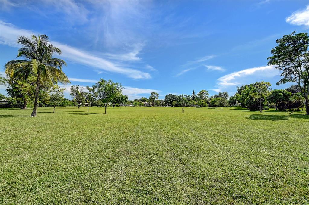 BOCA RATON BATH & TENNIS - Residential