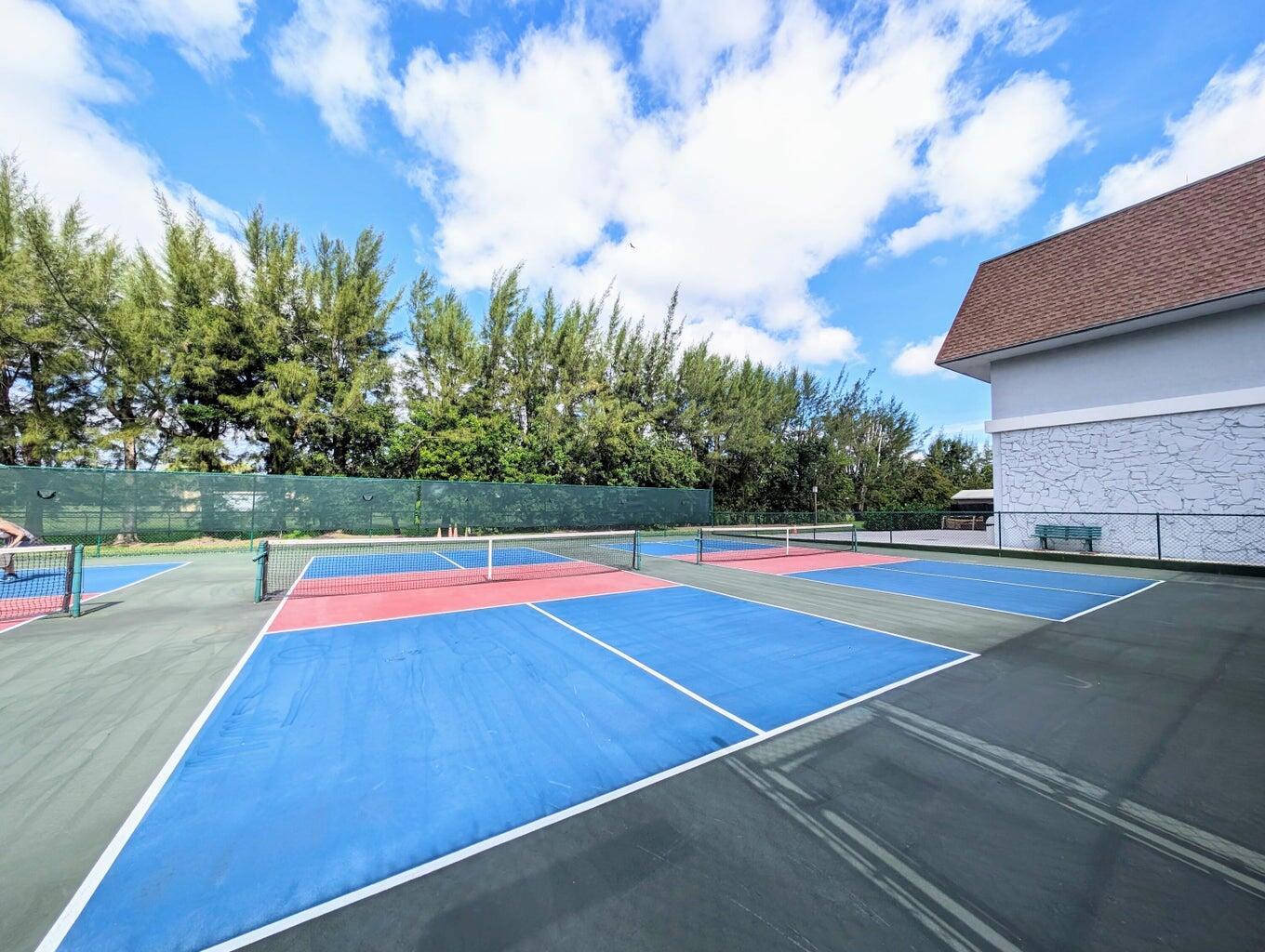 EVERGREEN I - Residential Lease