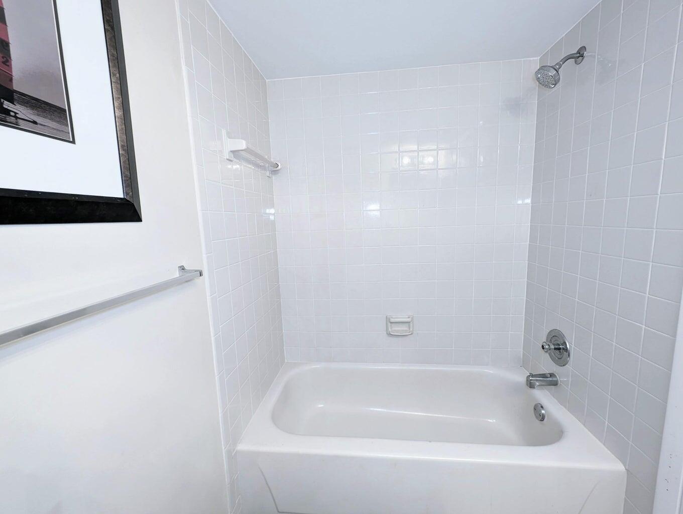 EVERGREEN I - Residential Lease