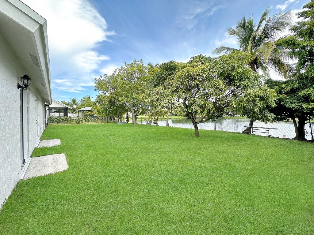 Boulevard Woods East 108- - Residential Lease