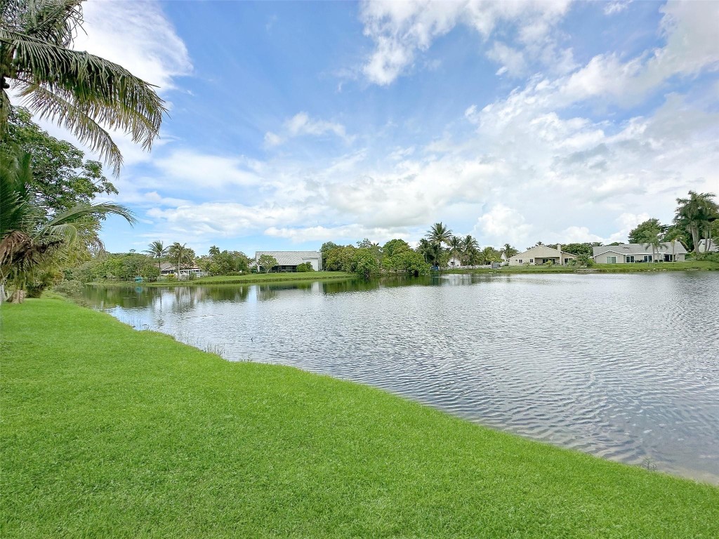 Boulevard Woods East 108- - Residential Lease