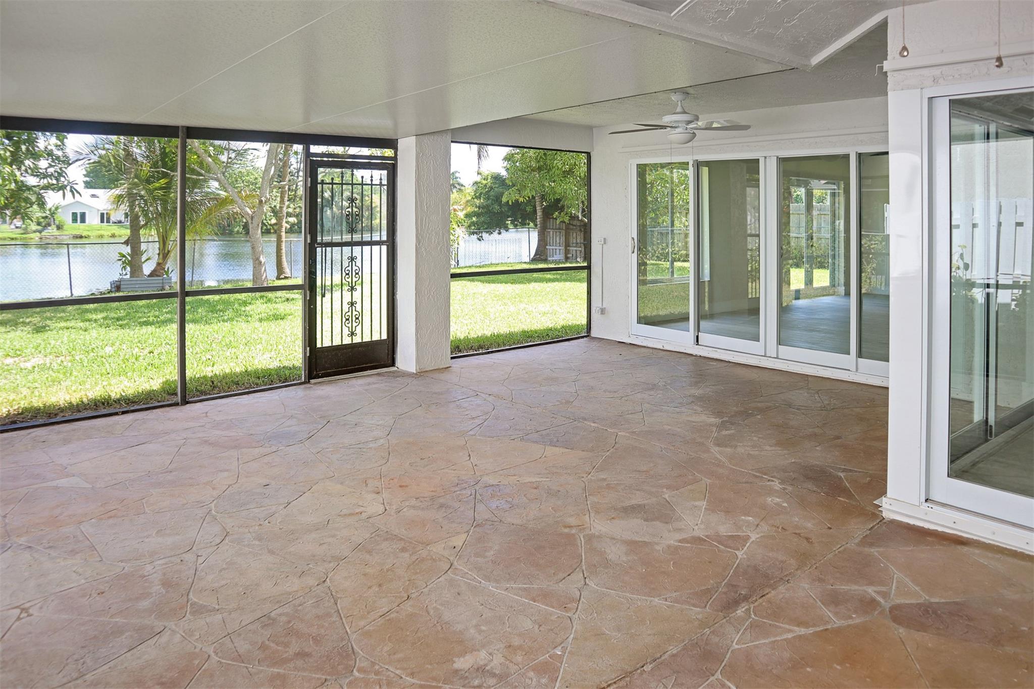 Boulevard Woods East 108- - Residential Lease