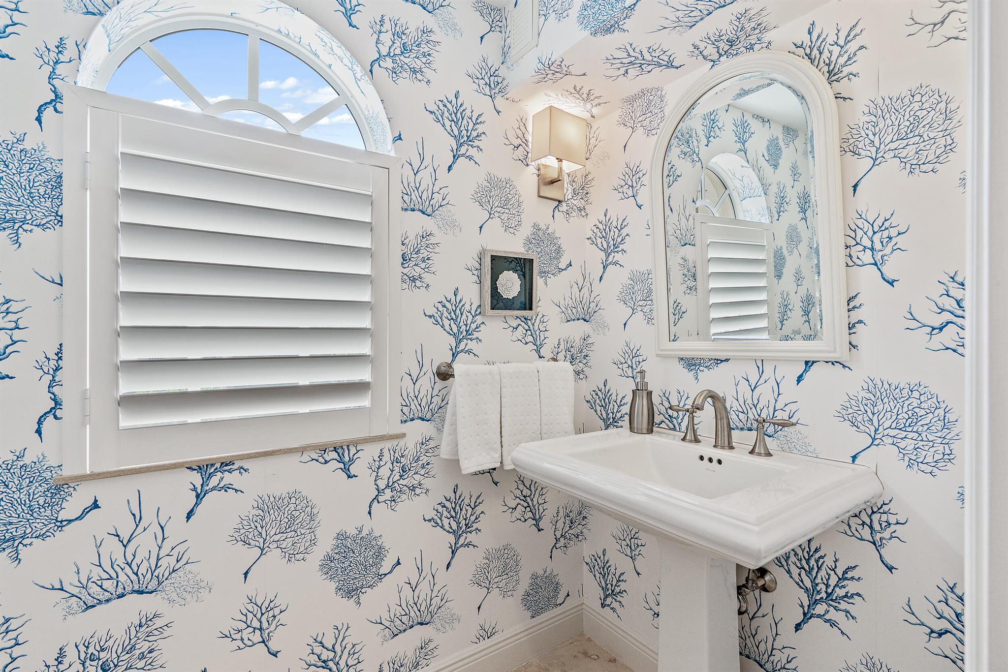 Tierra Del Sol - Residential Lease