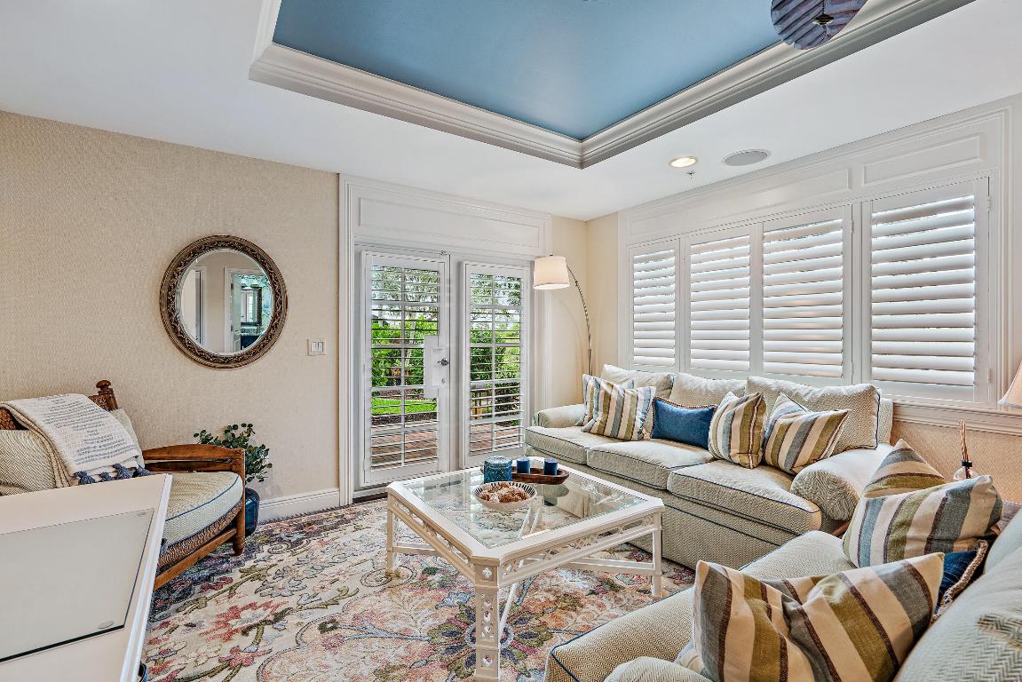 Tierra Del Sol - Residential Lease