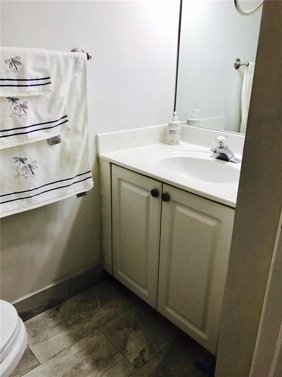 THE POINTE VILLAS 160-20 - Residential