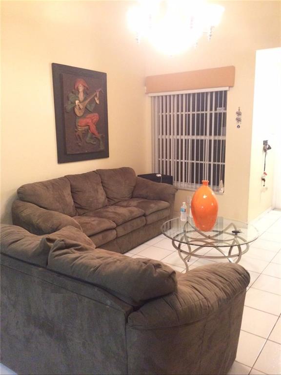 THE POINTE VILLAS 160-20 - Residential