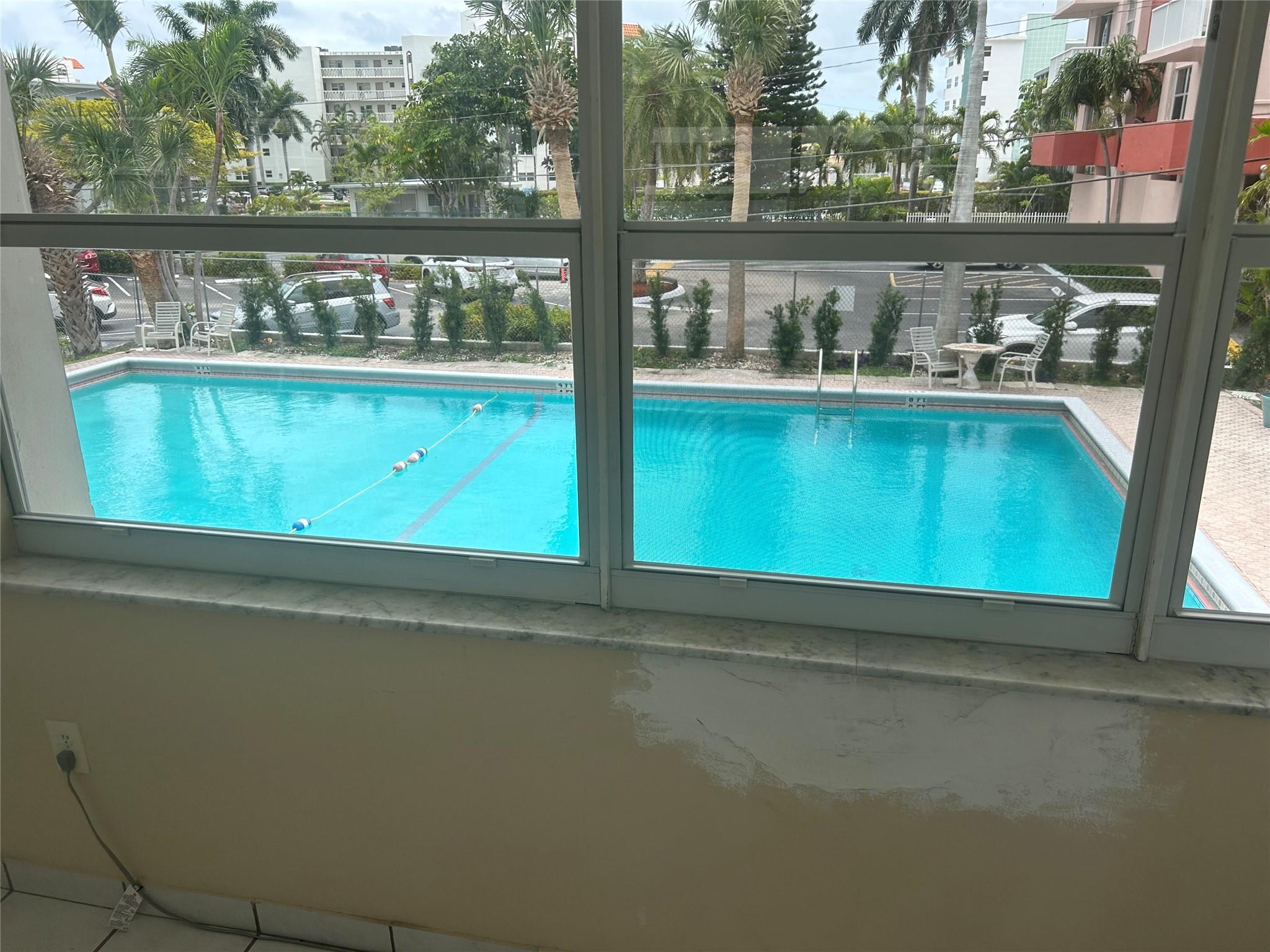 AMBASSADOR SOUTH - Residential