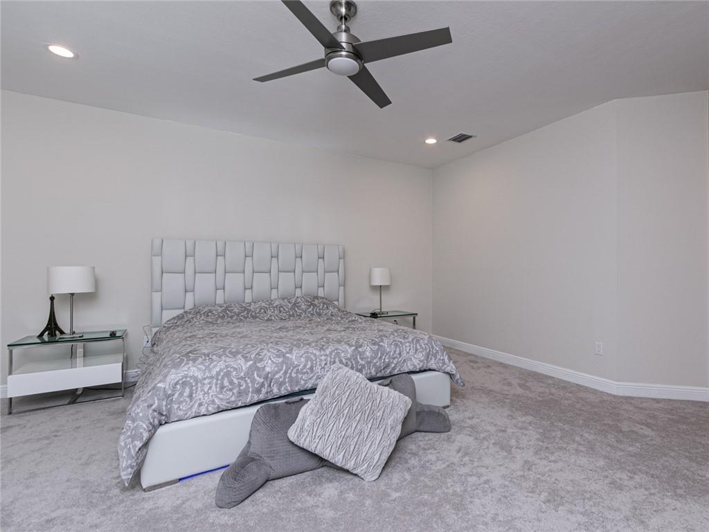 Pod 4 At Monarch Lakes 16 - Residential