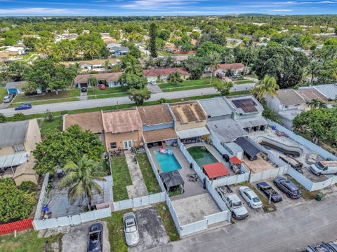 Tiny photo for 6224 SW 7TH Street, Margate, FL 33068 (MLS # B26082067)