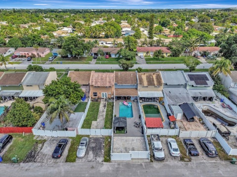 Tiny photo for 6224 SW 7TH Street, Margate, FL 33068 (MLS # B26082067)