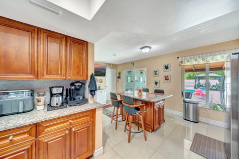 Tiny photo for 6224 SW 7TH Street, Margate, FL 33068 (MLS # B26082067)