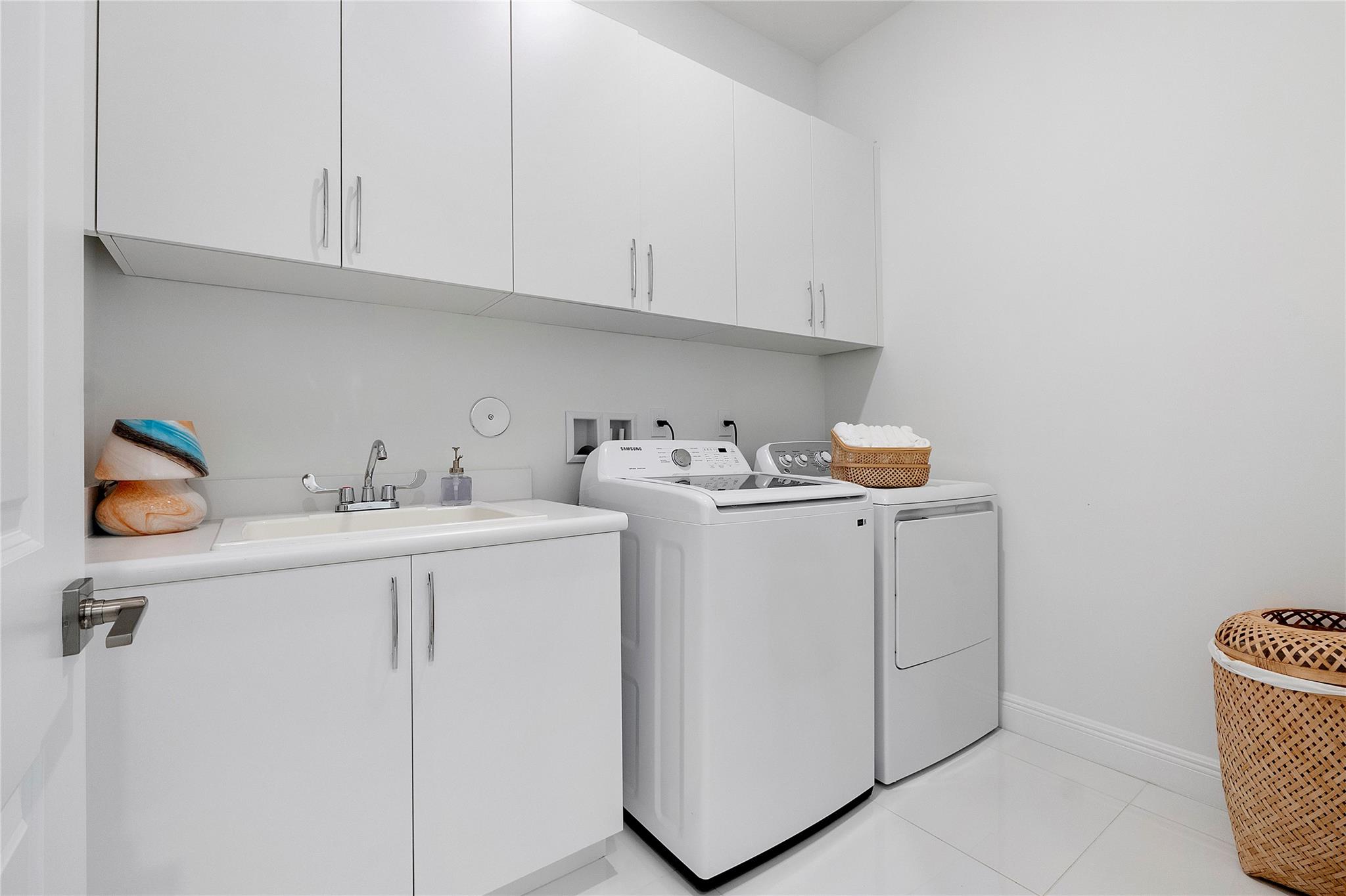 Parkland Bay - Residential