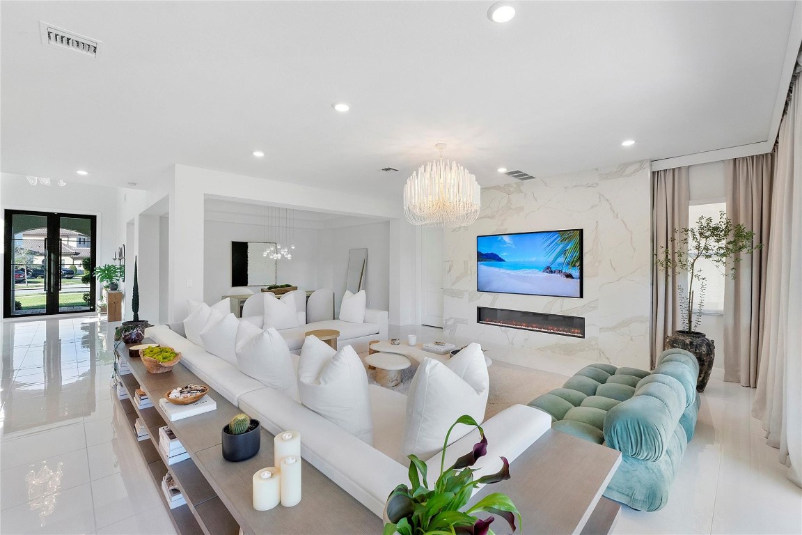 Parkland Bay - Residential