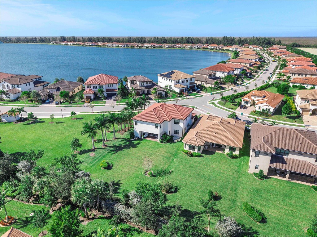 Parkland Bay - Residential