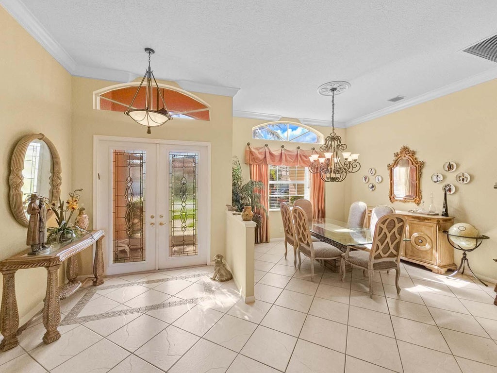 Photo of 5318 Landon Circle, Boynton Beach, FL 33437 (MLS # R11158194)