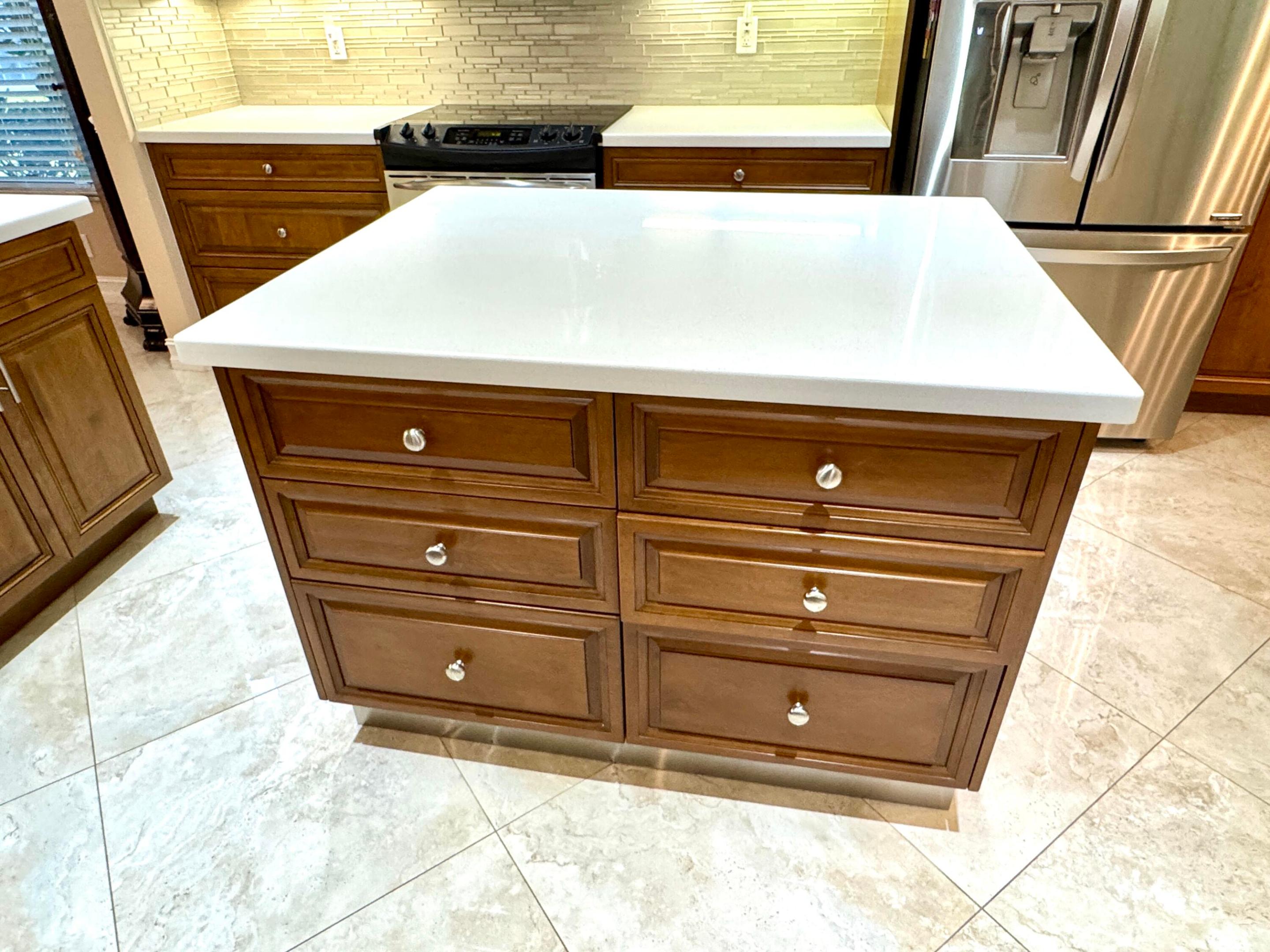 VALENCIA RESERVE - Residential