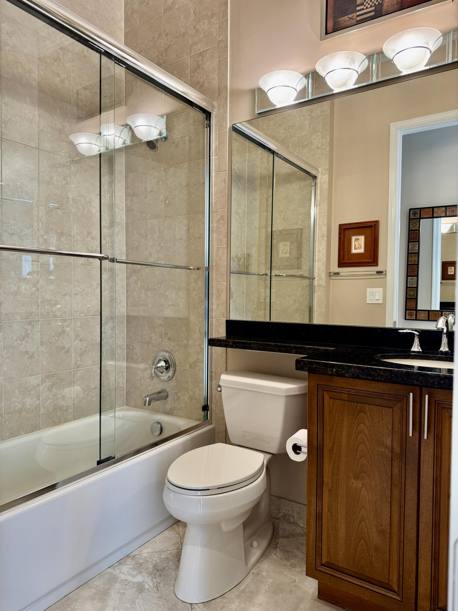 VALENCIA RESERVE - Residential