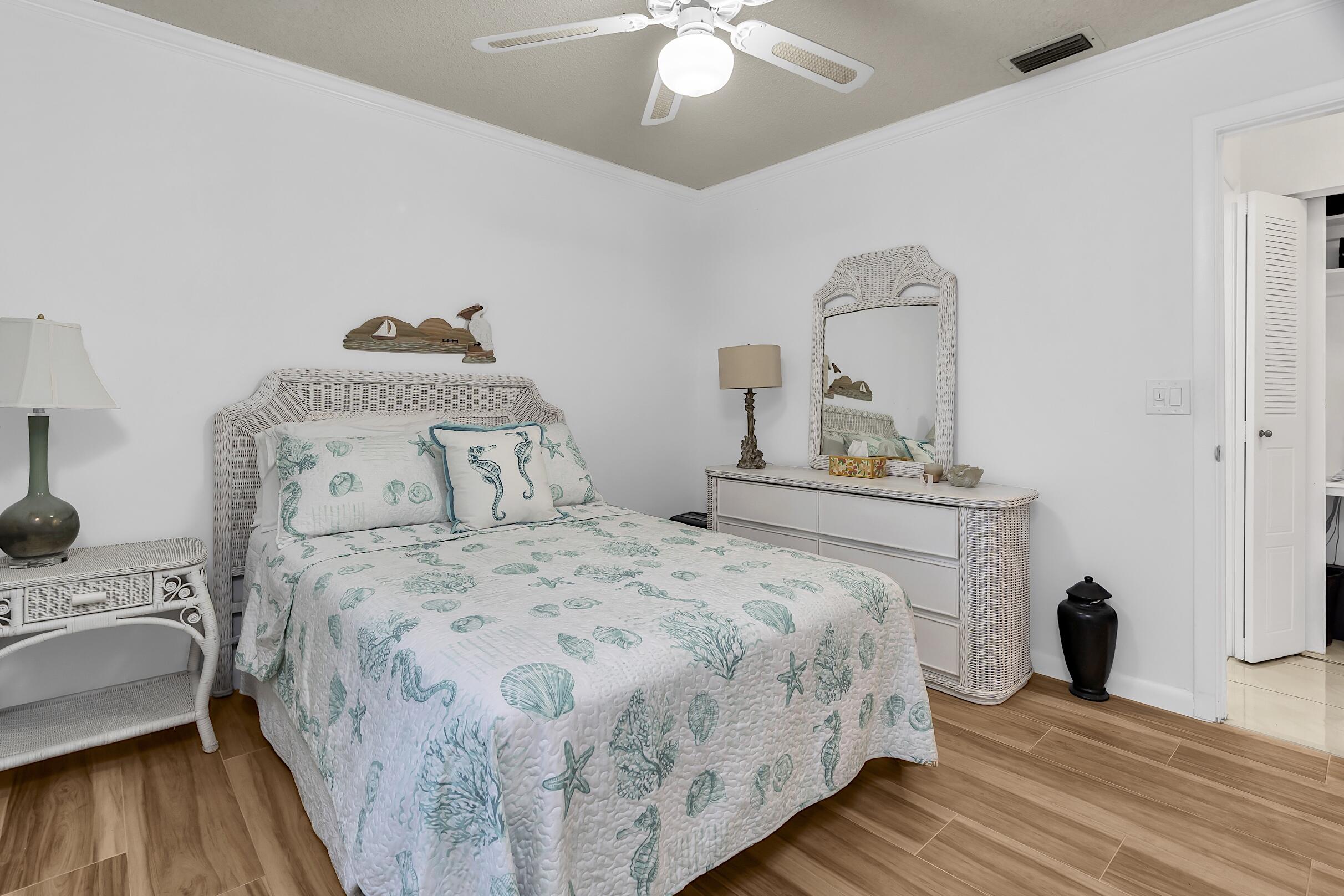 BUTTONWOOD 1 - Residential