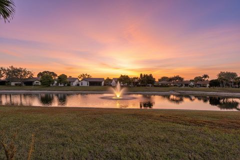 6119 Lakemont Circle Greenacres FL 33463