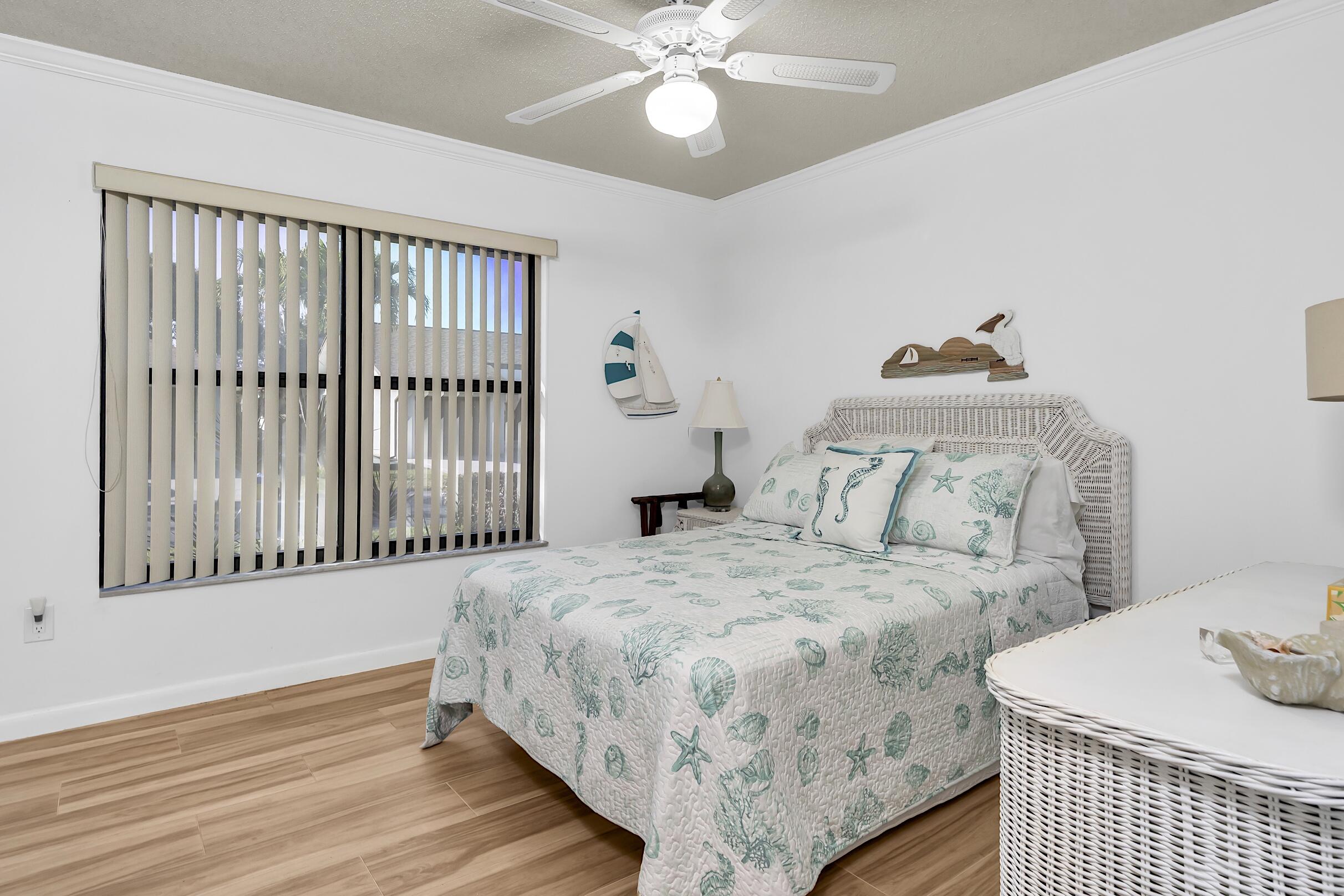 BUTTONWOOD 1 - Residential