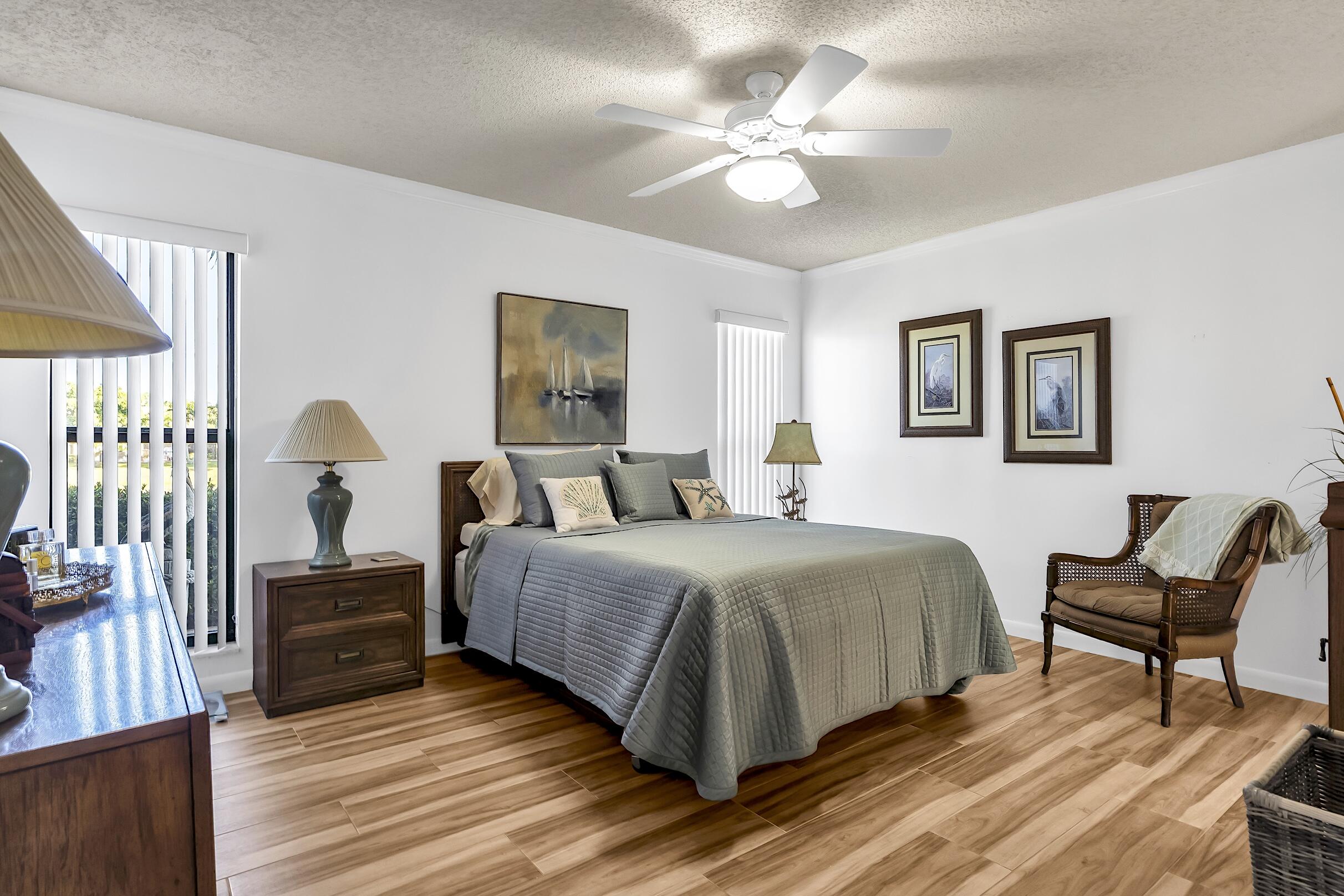 BUTTONWOOD 1 - Residential