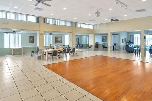 BUTTONWOOD 1 - Residential