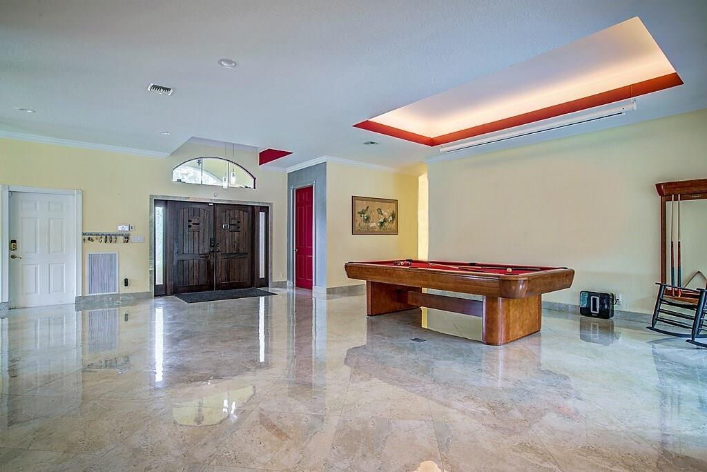 Beach Way Heights - Residential
