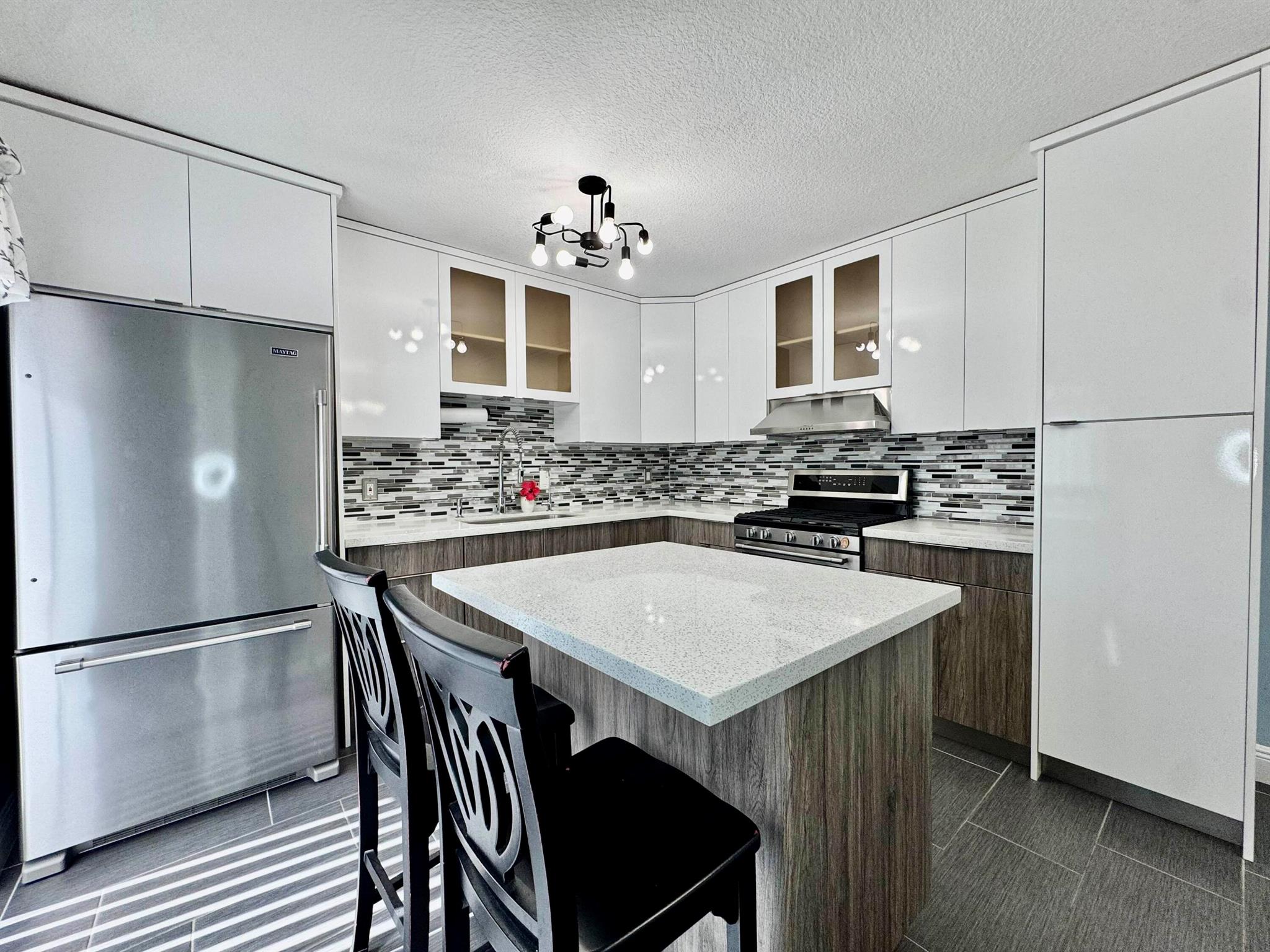 WATERSIDE ESTATES - Residential