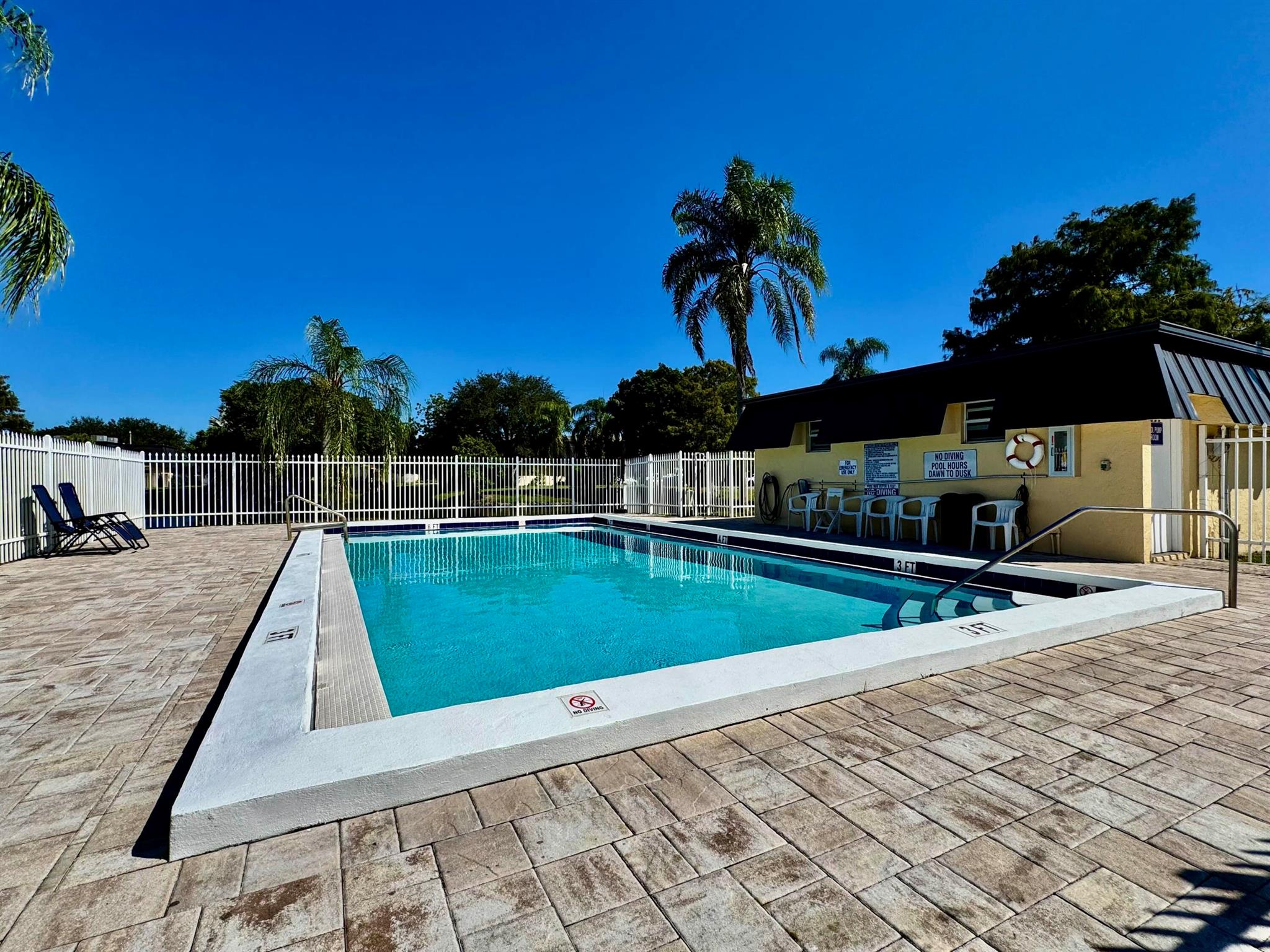 WATERSIDE ESTATES - Residential