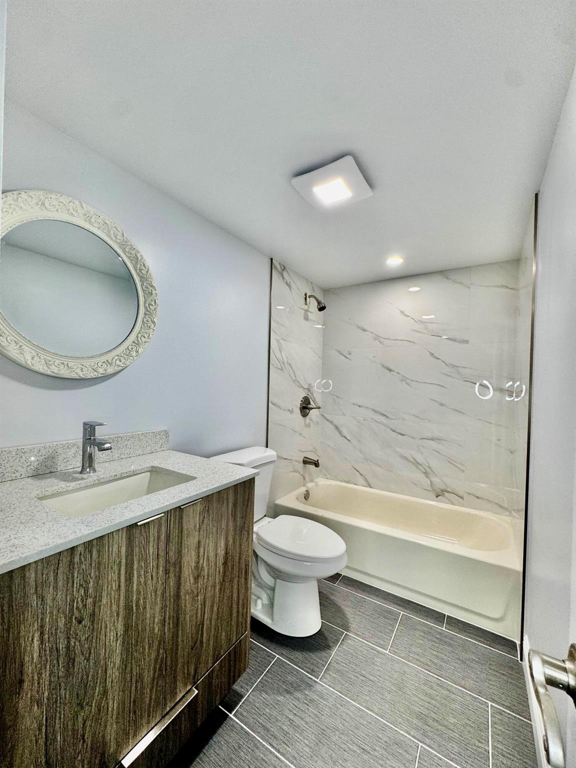 WATERSIDE ESTATES - Residential