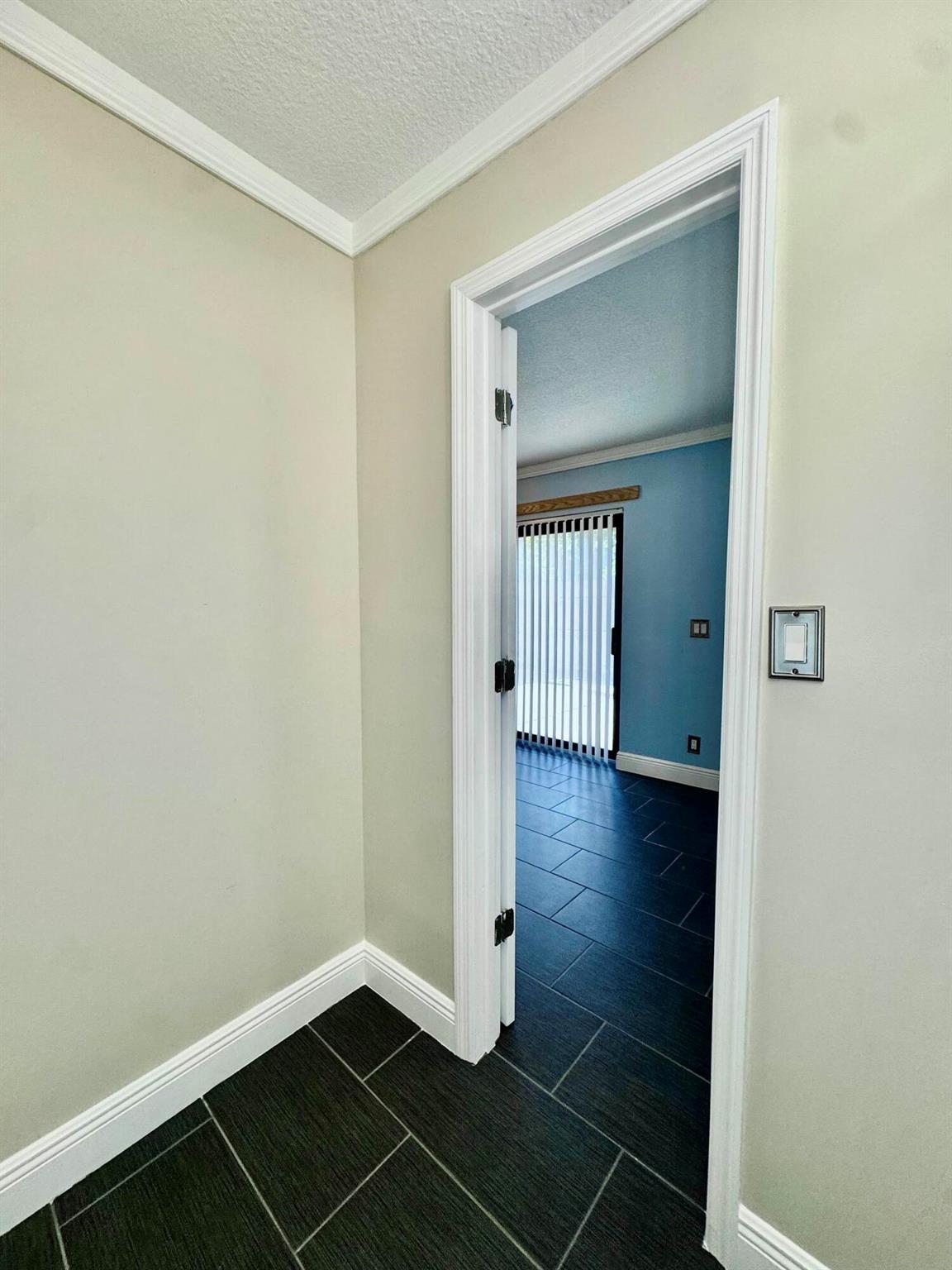 WATERSIDE ESTATES - Residential