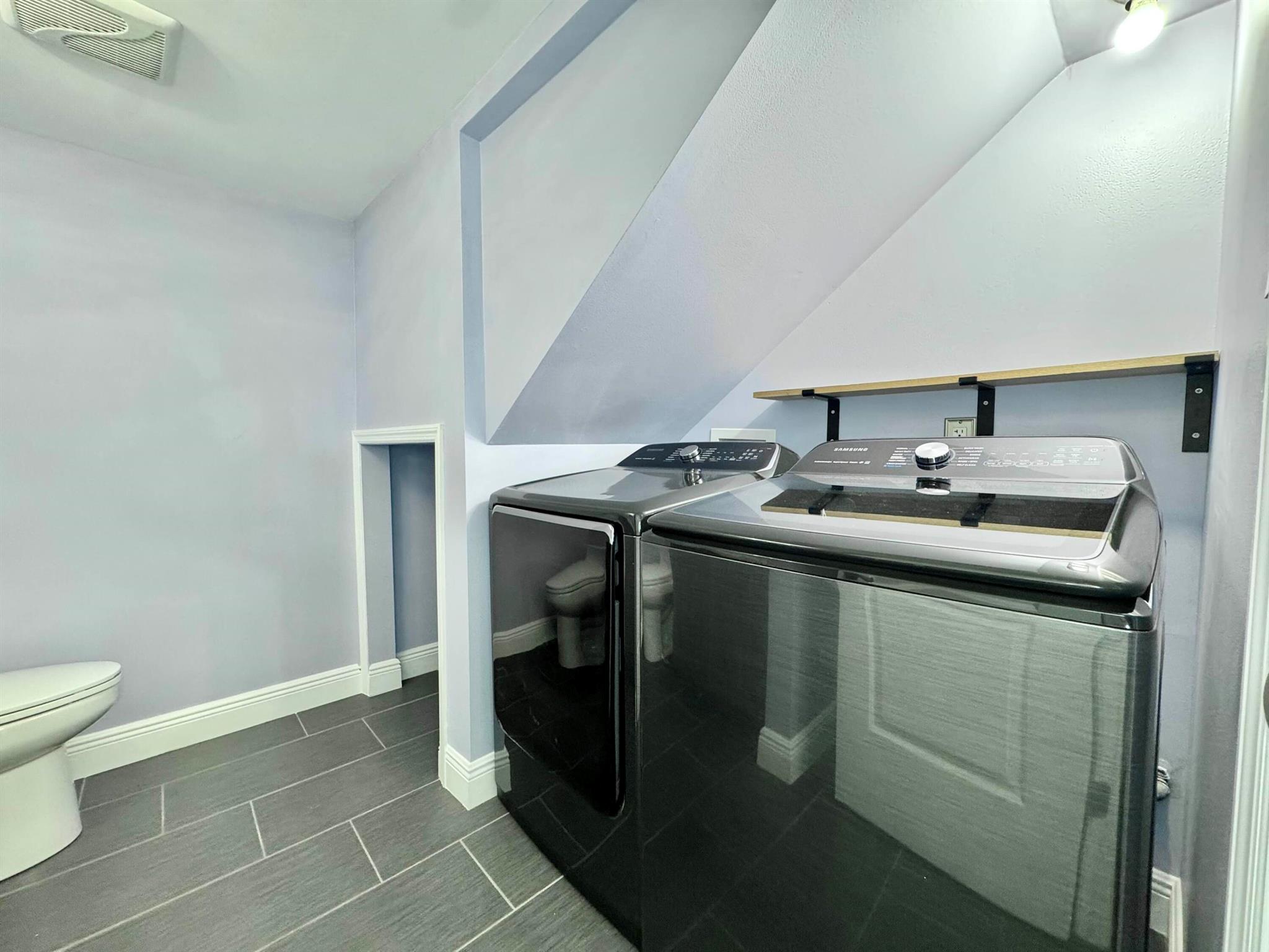 WATERSIDE ESTATES - Residential