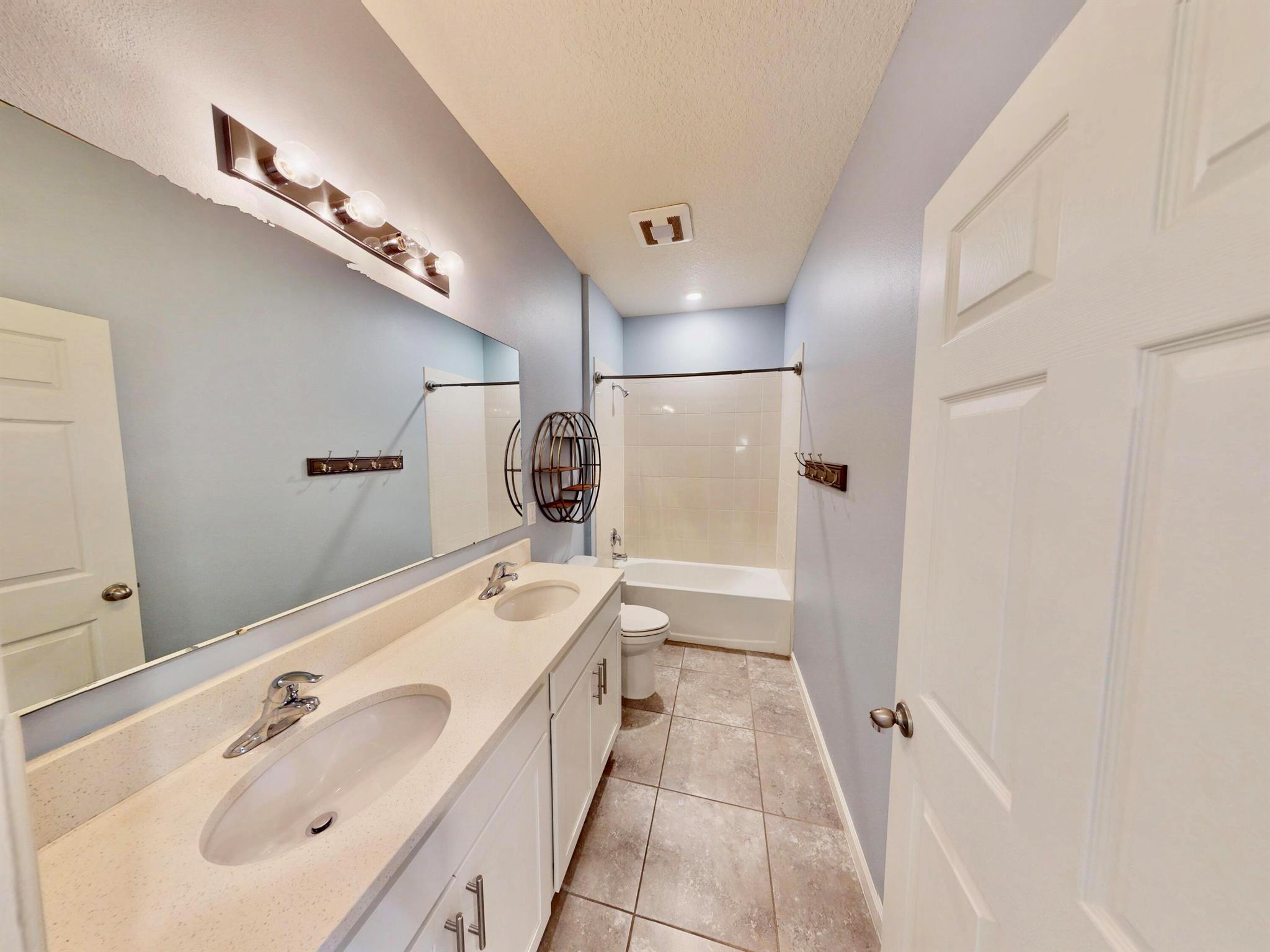 POINTE WEST EAST VILLAGE, - Residential Lease